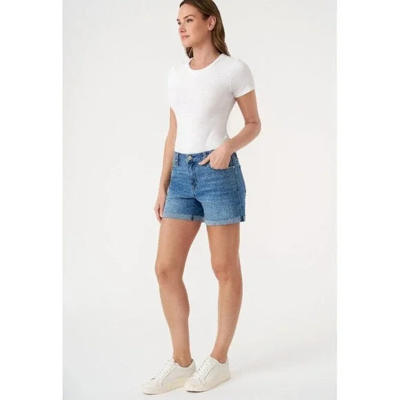Seven7 Relaxed Bermuda Denim Shorts Women's 6 Mid Rise Cuffed Outdoor Casual
