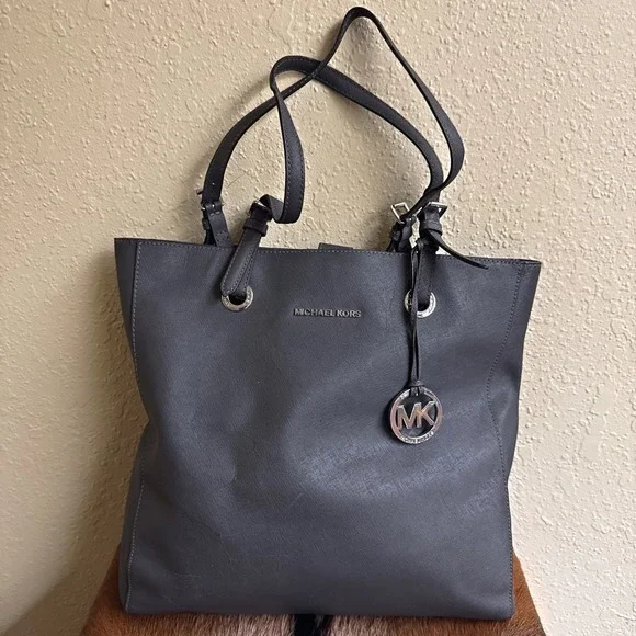 Michael Kors Jet Set Shoulder Tote‎ Bag Gray Saffiano Leather Purse READ