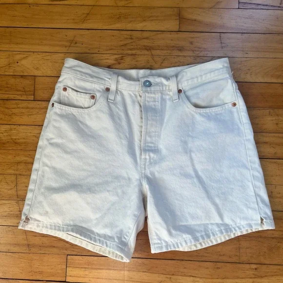 Levi's Women's White 501 Jean Shorts Button Fly 6
