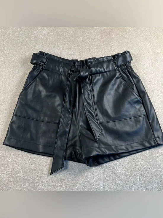 Faux Leather Shorts Black Belted Ci Sono Women's Medium Bikercore Push64 New