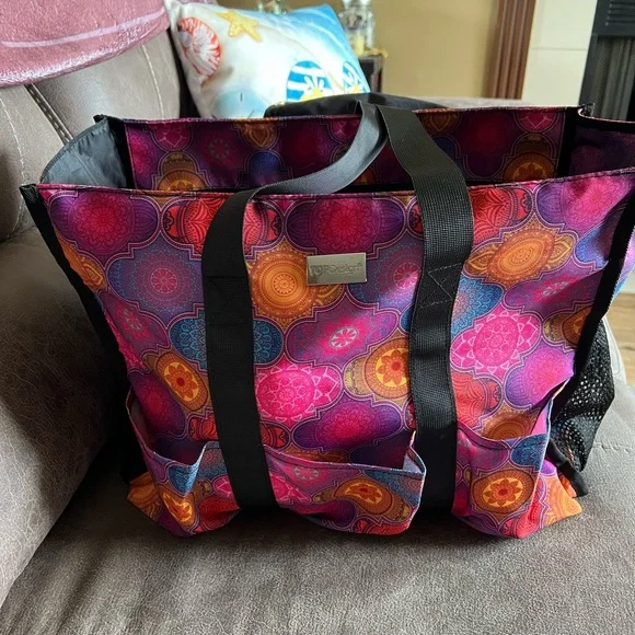 TopDesign Floral Tote Bag with Artistic Design