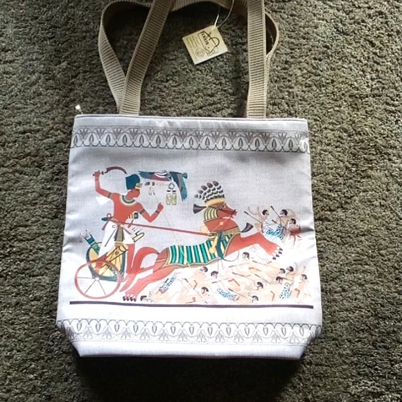 Egyptian tote King Tut horse & chariot 15