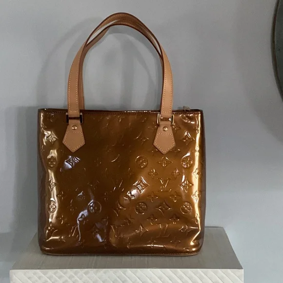 Louis Vuitton Houston Tote Bronze Leather Monogram Vernis