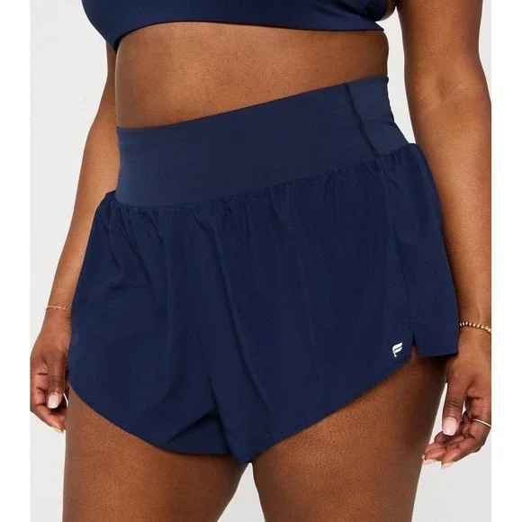 NWOT Women's Fabletics Sun Chaser Shorts 3