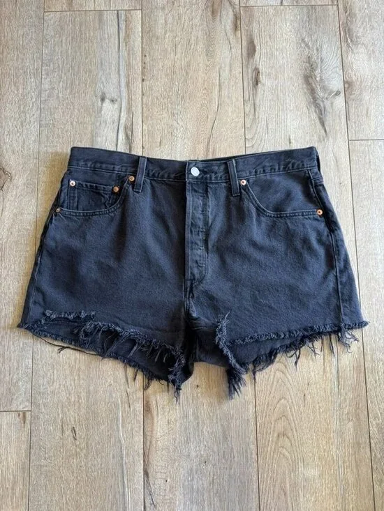 Levi's 501 Original 100% Cotton Black Button Fly Cut Off Jean Shorts Size 34