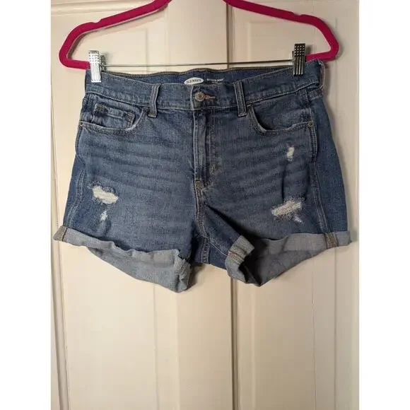 Old Navy Women's Mid Rise Boyfriend Shorts Blue Distressed Jean Size 6(807-808)