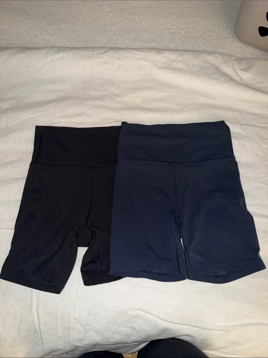 High-Waist Women’s Bike Shorts - Black and Navy
