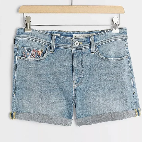 NEW Anthropologie Pilcro Floral Embroidered High-Rise Slim Boyfriend Shorts 32