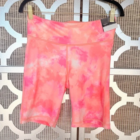NWT GAP Pink Tie-Dye Women's Bike Shorts