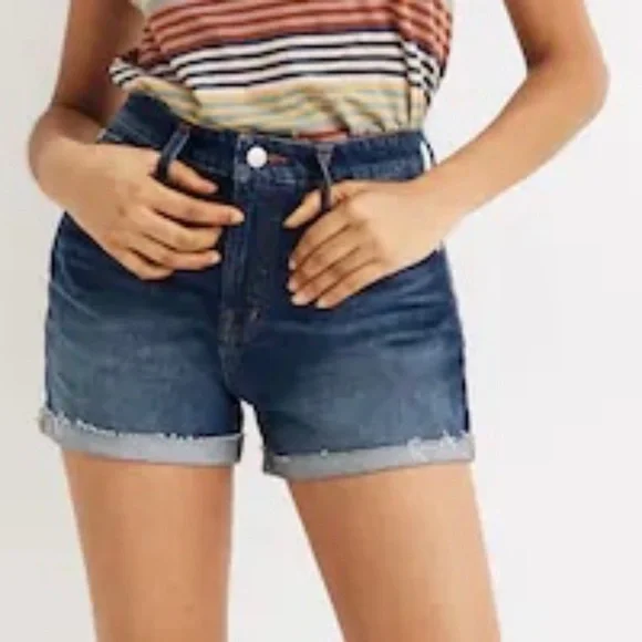 *FIRM PRICE* MADEWELL CURVY HIGH RISE DENIM SHORTS