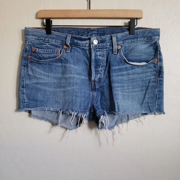 Levi's 501 Button Fly Mid-Rise Frayed Cut Off Denim Jean Shorts Blue Women's 30