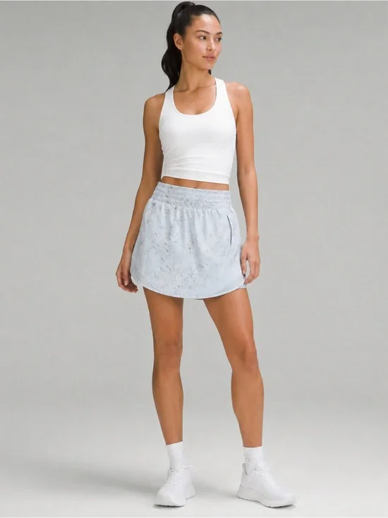 Lululemon Hotty Hot High-Rise Gravel Dust Pastel Blue Multi Skort Size 0 EUC