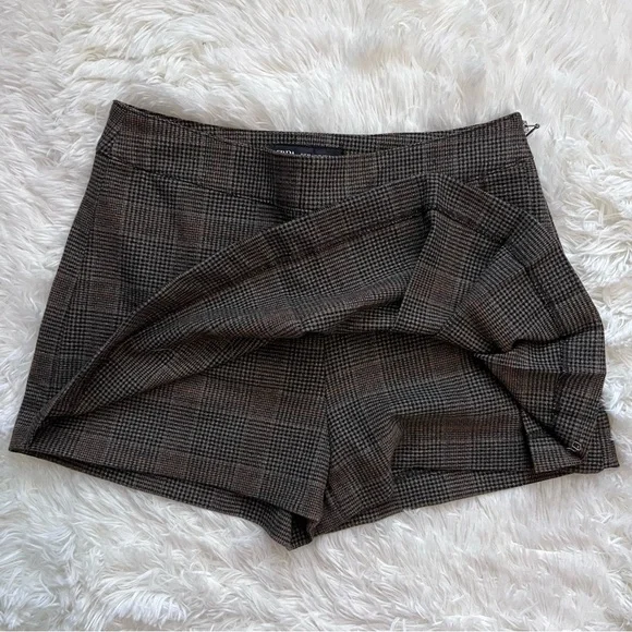 Zara Plaid Brown and Black Pleated Mini Skort