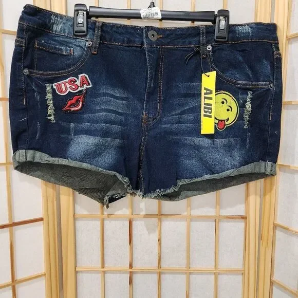 Alibi Womens Mid Rise Distressed Cut Off Shorts Plus Sz 22 NWT