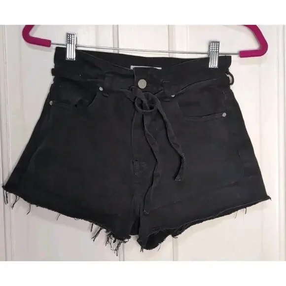 PacSun Mom Short Black Denim Tie Belt Raw Hem Women's 25 Beach Resort (1116)