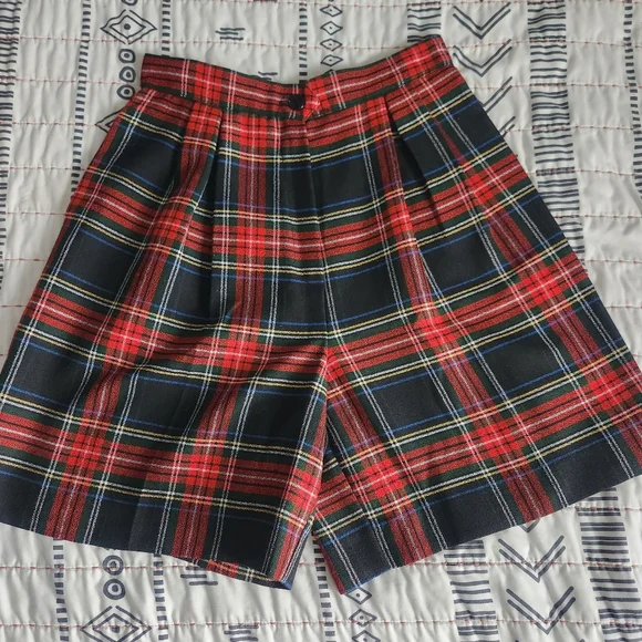 Vintage Michelle New York Plaid Holiday Print 10