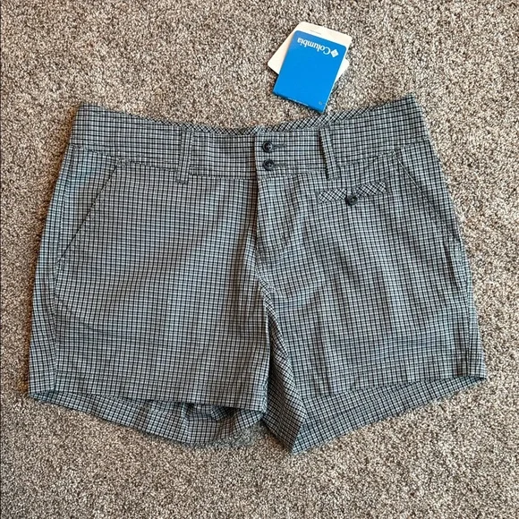NWT Columbia Copper Ridge Plaid Outdoor Shorts - Size 8
