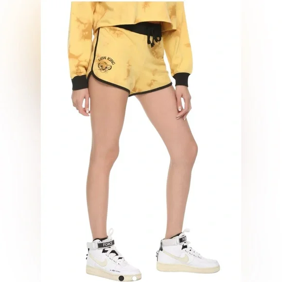 Disney Lion King Shorts Yellow &‎ Black Size Large Drawstring