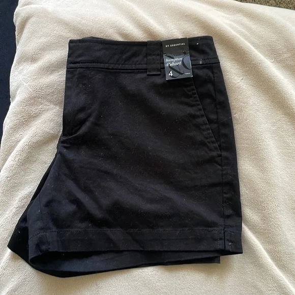 New York & Company 4” Hampton Shorts( NWT)
