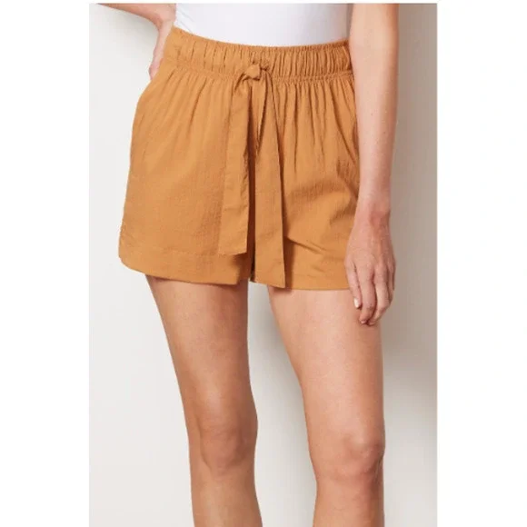 EVEREVE Shane Brown Tie Waist Cotton Short // XS