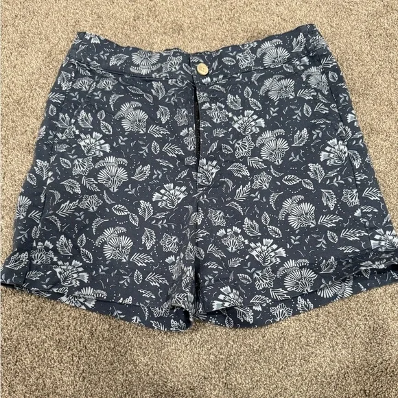 JACHS Girlfriend Stretch Chino Satin Shorts