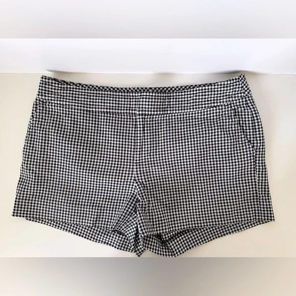 ⚡️3/$25 Banana Republic Gingham Shorts, Size 10