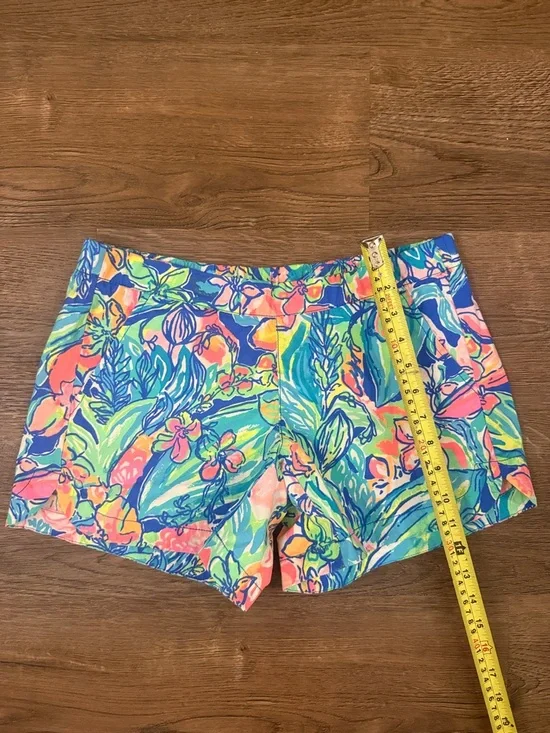Lilly Pulitzer Tropical Floral Print Shorts in Blue, Pink & Green Size XS