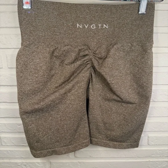 NVGTN Mocha Scrunch Seamless Athletic Gym Shorts, Women’s Size Medium