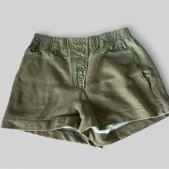 Ulla Johnson olive green designer mixed media shorts retro chic button accent