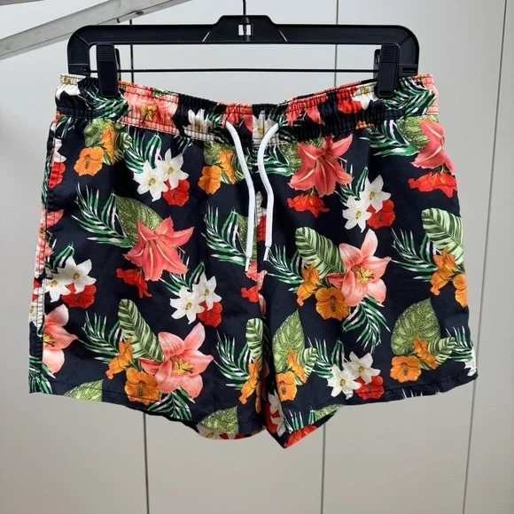 Topman Black Floral Men’s Swim Trunks S/M