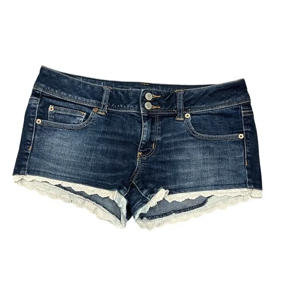 American Eagle Women Size 8 Dark Wash‎ Lace Trim Denim Jean Shorts Low Rise Y2K