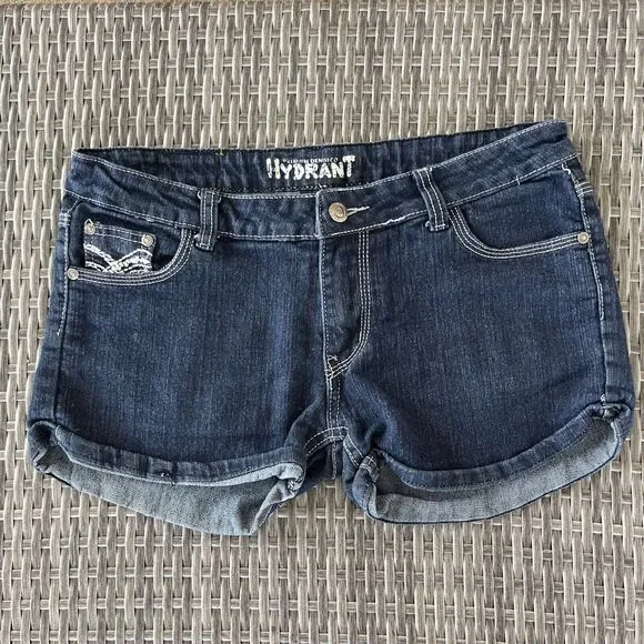 Hydrant Premium Junior Embroidered Denim Jean Shorts Summer Beach Size 13