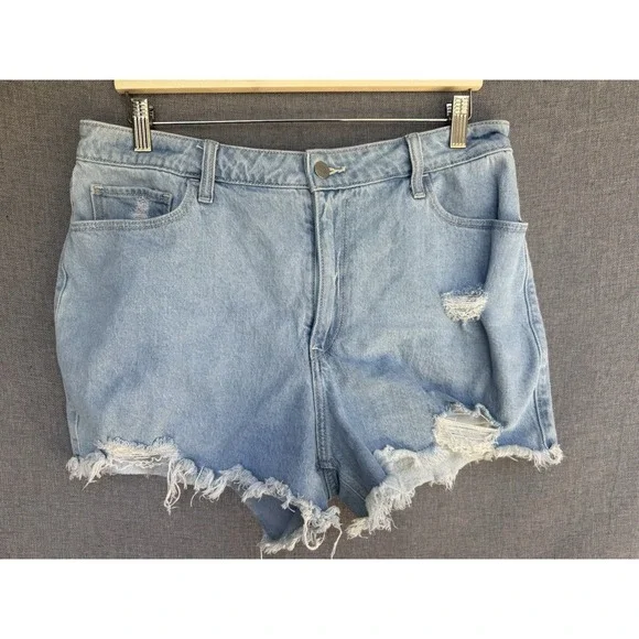 Hollister Women's 14 Light Blue Denim Sz W32 Ultra High‎ Rise Mom Short