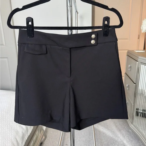 Rachel Zoe Elegant Black High Waist Dress Shorts Size 6