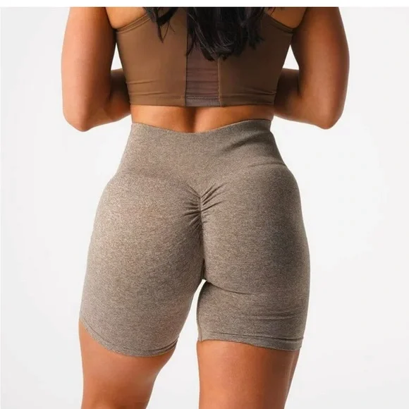 Sunzel fitness lifting yoga shorts taupe Med