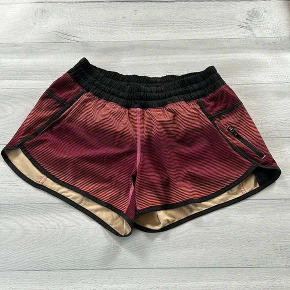 Lululemon Tracker Short III Sz 10 EUC‎