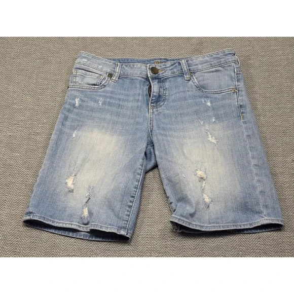 Kut from the Kloth Women Light Wash Distressed Denim Shorts Size 4 Stretch Blue