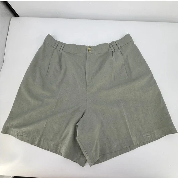 Two Twenty Shorts Women 3XL Sage Green 100% Silk Pleated High Rise Coastal Boho