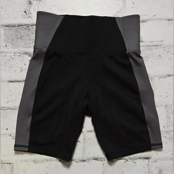 MICHI Vibe Bike Shorts - Black/Grey