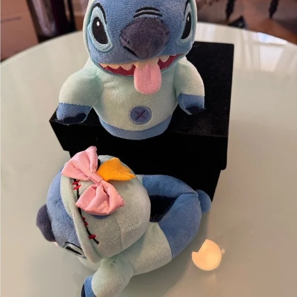 STITCH!!! Disney Blue and White Fabric size 5/6 Slipper. NOT WORN