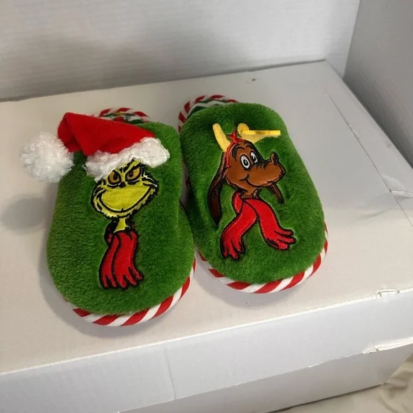 NWOT Grinch Slippers, So Cute, Kids, Christmas, Size 11/12