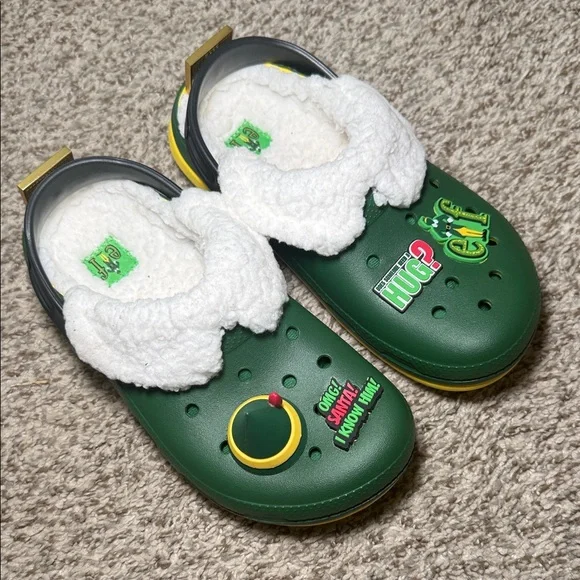 Crocs Kids Elf‎ Classic Clog Fuzz Lined Size 3