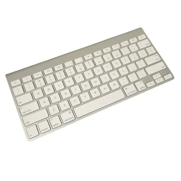 Apple A1314 Wireless Bluetooth Keyboard Replacement White/Silver Tested EUC