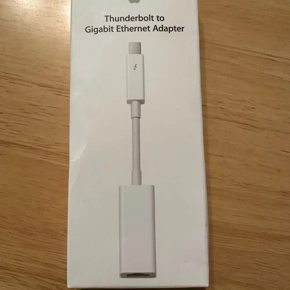Apple Thunderbolt to Gigabit Ethernet Adapter - MD463LL/A A1433 Open Box