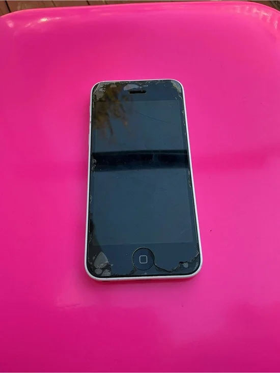 Apple iPhone in white with black front