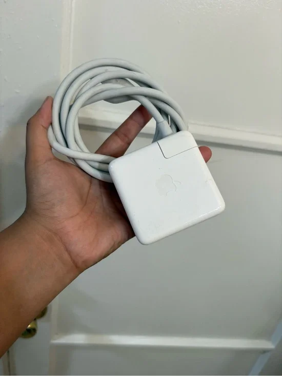Apple 61W USB-C power adapter