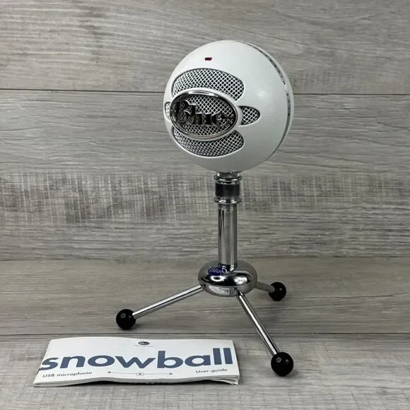 Blue Microphones Snowball Ice Condenser Cable Professional Microphone w/ Stand