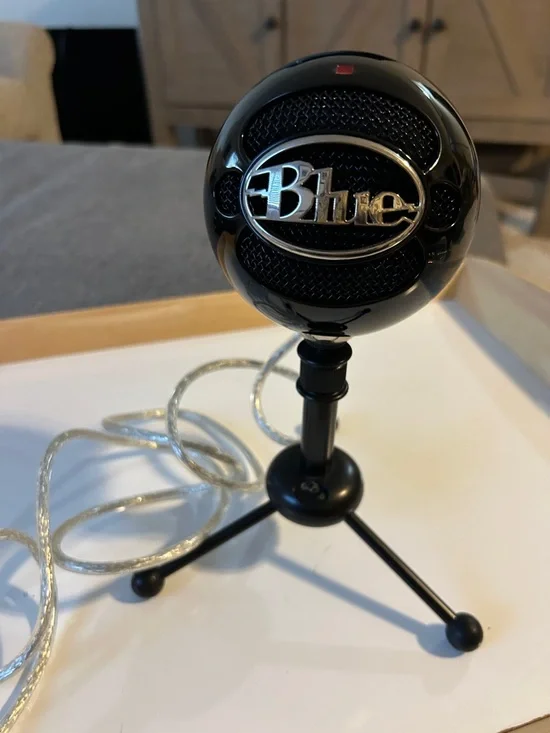 Blue Microphones Snowball Condenser Microphone - Black