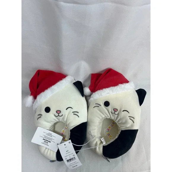 Squishmallows Santa Hat Cat Slippers Off-White Black Holiday Kids Size 4/5 NEW