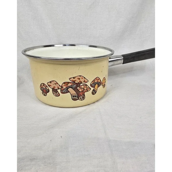 Vintage MARUBISHI Mushroom Enamelware Cookware‎ Sauce Pan RARE